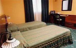 Santa Fe' Hotel